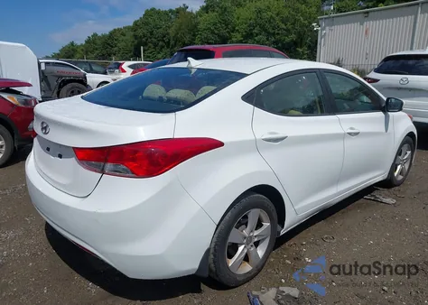 2013 Hyundai Elantra Gls/Limited z USA, uszkodzony, nr VIN 5NPDH4AE6DH425954